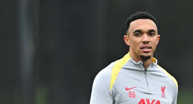 [Relevo] Real Madrid is planning next season with Trent Alexander-Arnold at the Santiago Bernabéu, but undertaking his signing in the summer. They are also planning the upcoming campaign with Alphonso Davies in the squad who is also out of contract in seven months.