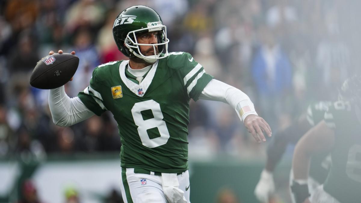 Report: Aaron Rodgers wants to play in 2025, but not for the Jets