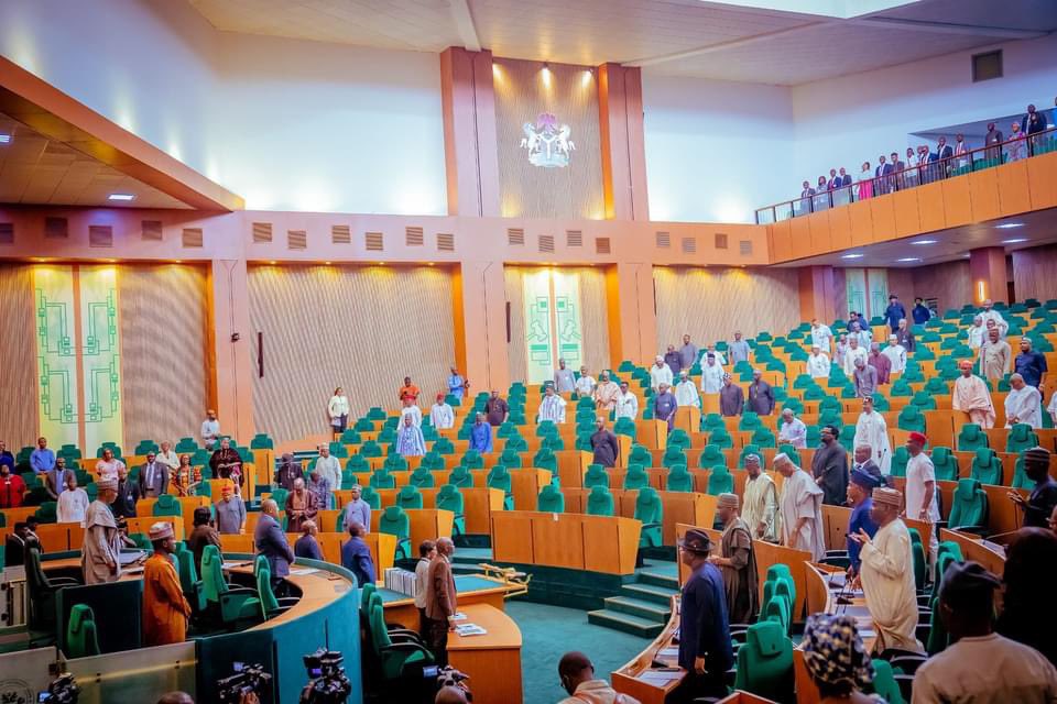 Reps approve 2025-2027 MTEF, to probe NNPC, NIS partnerships with investors