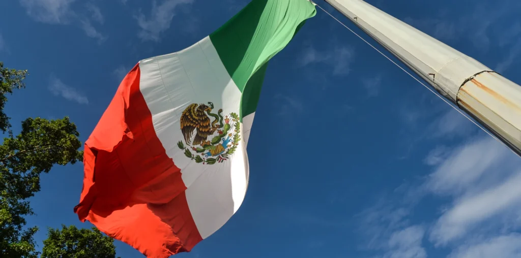 Rising Interest Costs Force Mexico to Slash Key Sector Budgets