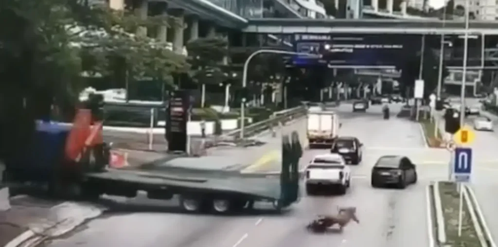 Runaway lorry crushes motorcyclist in Bangsar South