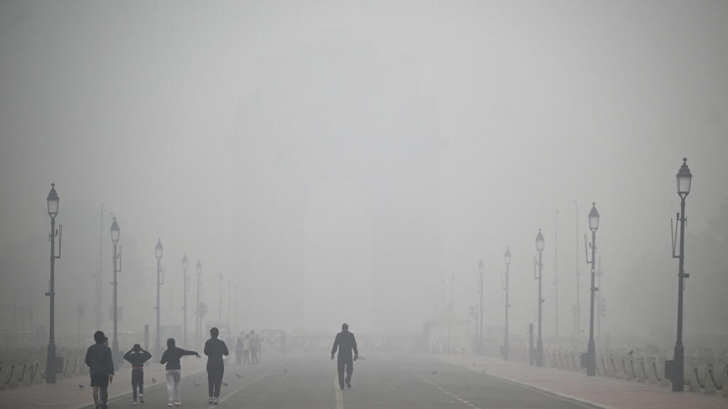 Schools shut in India's New Delhi as toxic smog exceeds 60 times WHO limit