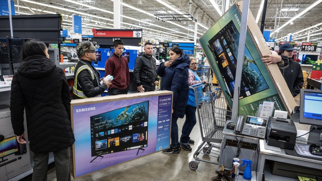 Shoppers Have Already Spent Billions This Holiday Season, Electronics Lead the Way