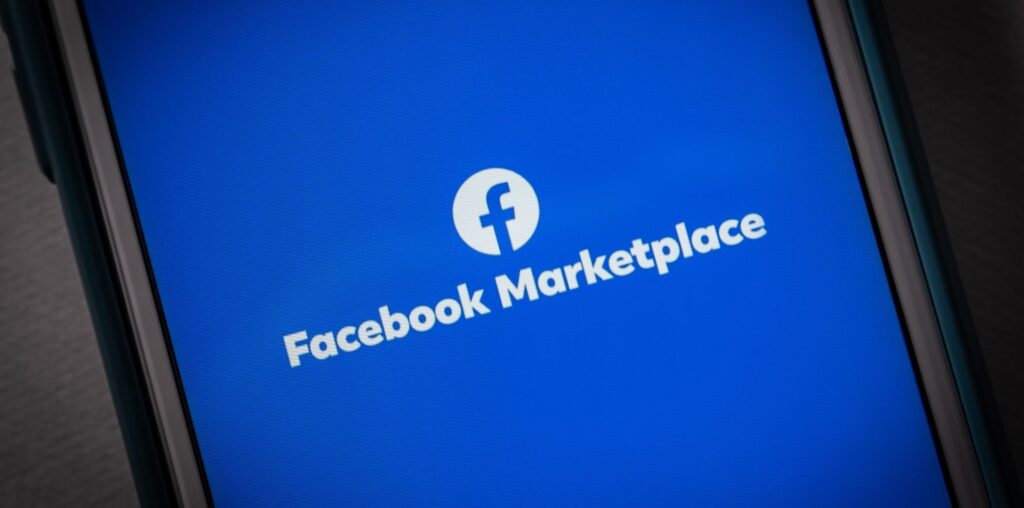 Should You Use Facebook Marketplace? The Pros and Cons