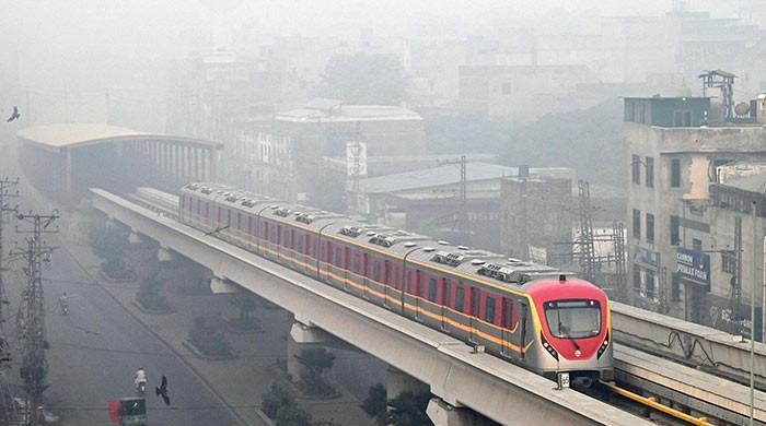 Smog-hit Lahore ranks second on global pollution charts