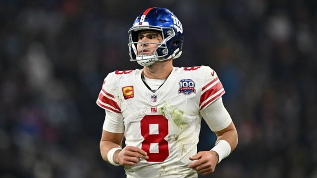 Sources: Giants bench QB Daniel Jones, turn to Tommy DeVito