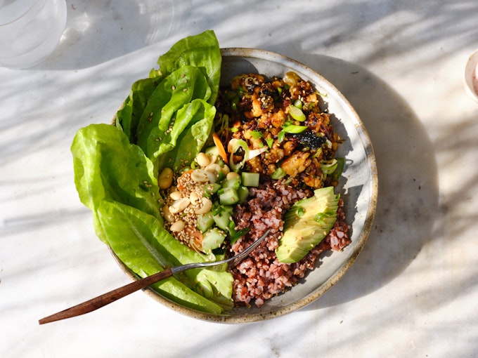 Spicy Tempeh Crumble Bowl