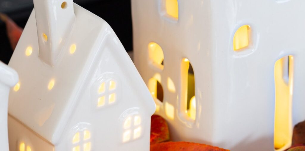 Light up ceramic village display ideas for both fall and Christmas decor.