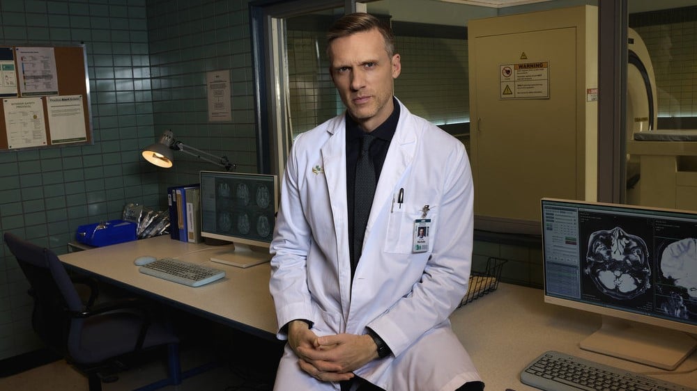 Teddy Sears Talks Nichols and Wolf Relationship, Working with Zachary Quinto on Brilliant Minds