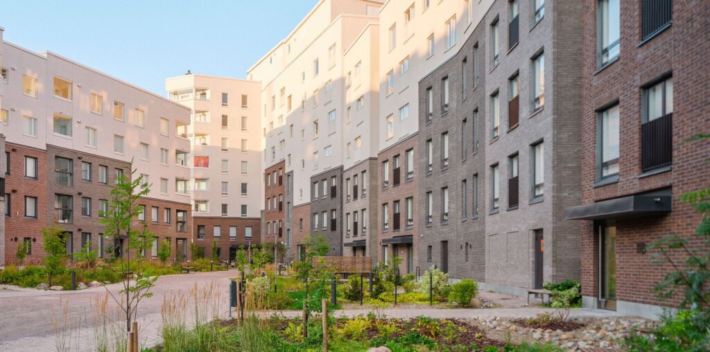 The Cloud Block Inclusive Housing / INARO Integrated Architecture Office