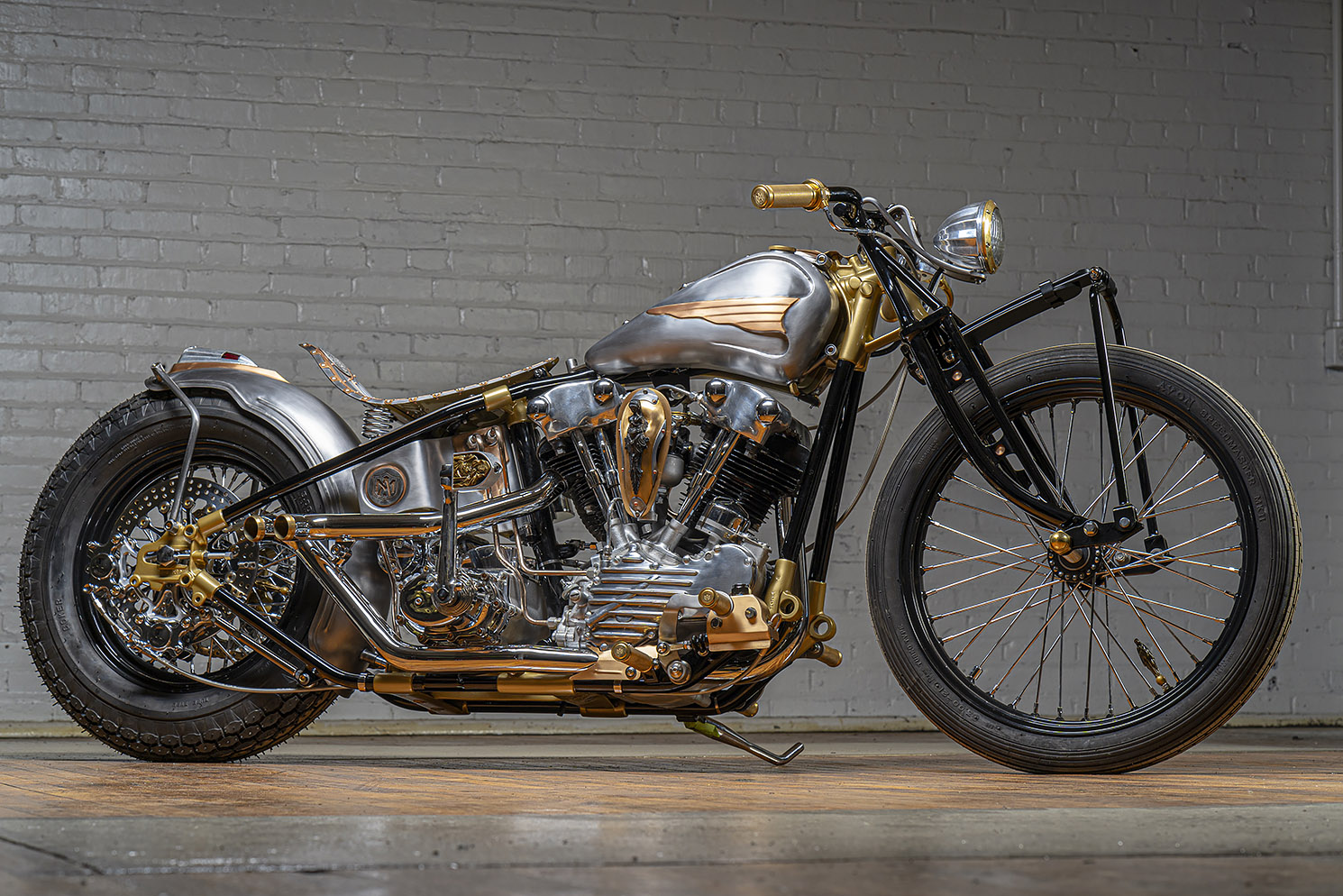 The Disciple: A Mixed-Metal Harley Bobber with EL Knucklehead Power