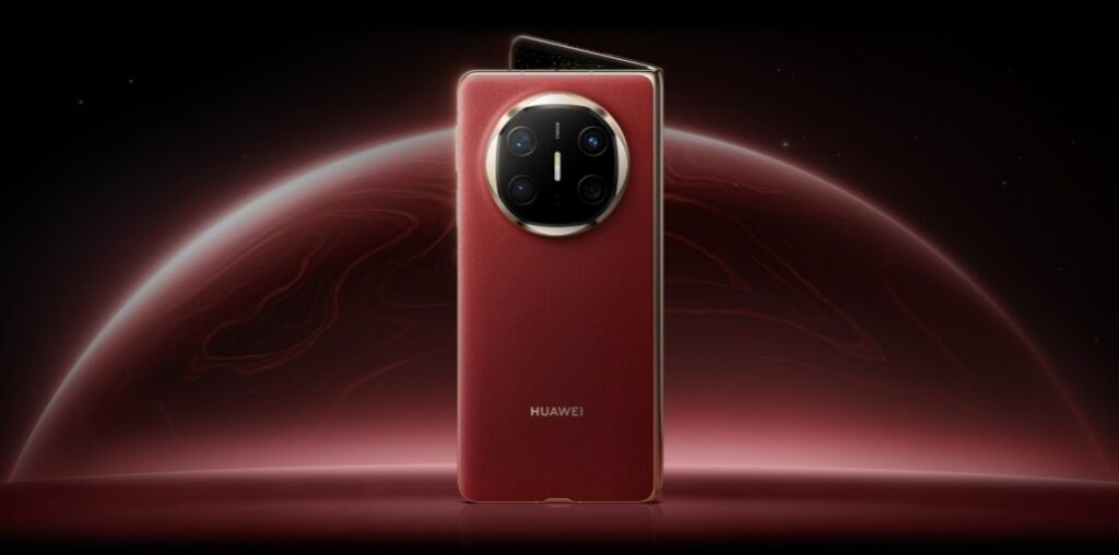 The Mate X6 Debuts HarmonyOS Next