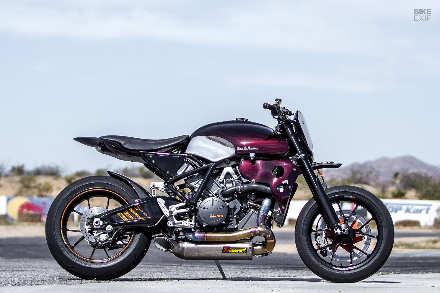 The Scrappier: A Clean Supermoto from Woolie’s Workshop