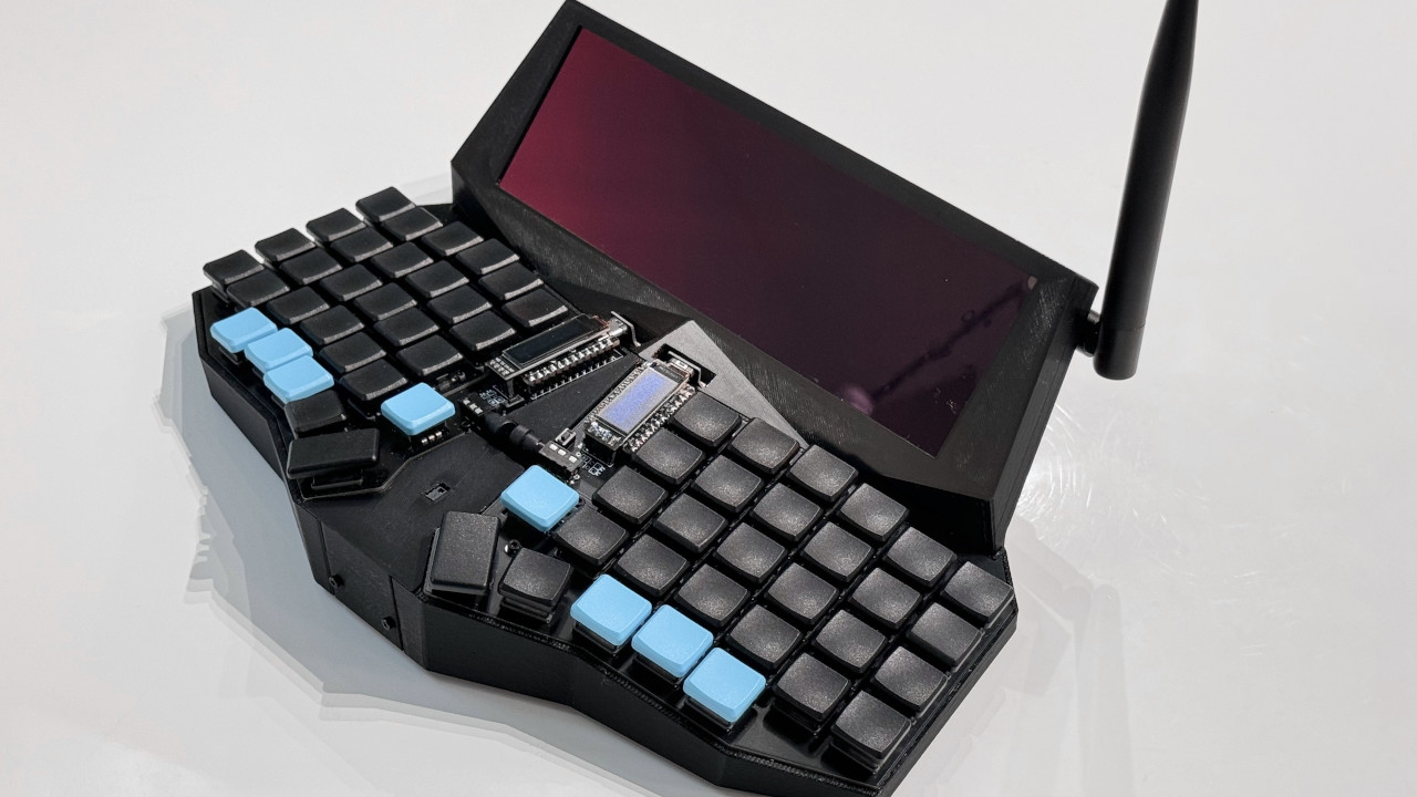 The Vecdec Cyberdeck Is More Than A Pretty Case