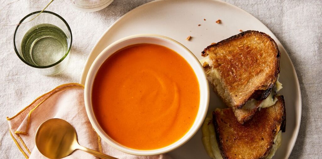 This Tomato Soup Hack Saved Me From a Mid-Week Grocery Run