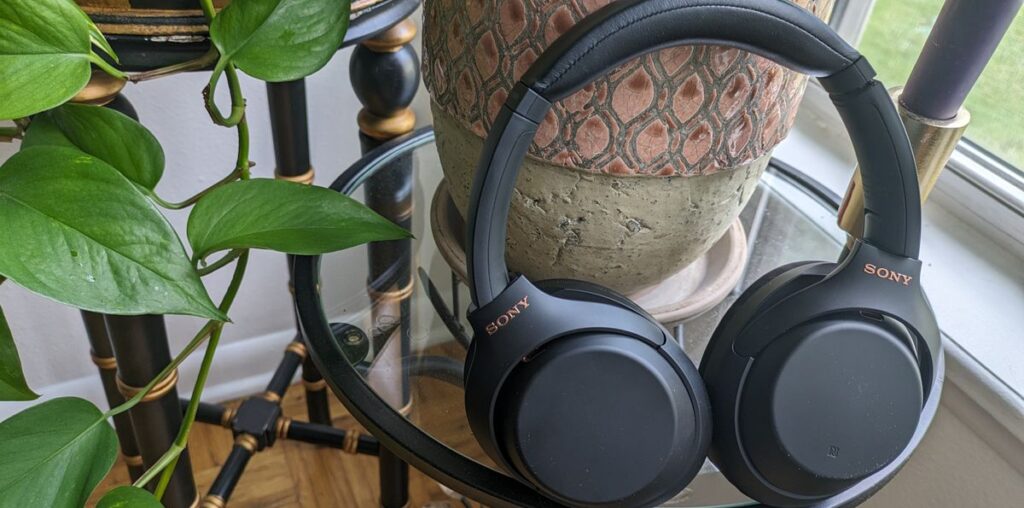 This isn't a typo — Sony's best-selling WH-1000XM4 headphones are down to $198 for Black Friday