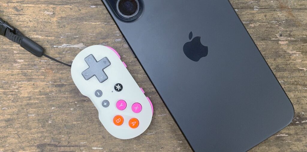 Tiny game controller offers outsize iPhone retro gaming fun [Review] ★★★☆☆