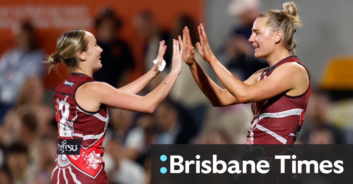 Toogood injured as Bombers secure AFLW finals berth