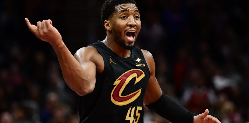 Toronto Raptors at Cleveland Cavaliers odds, picks and predictions