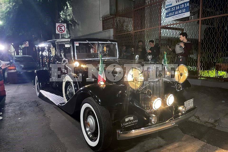 Trasladan el cuerpo de Silvia Pinal a la funeraria