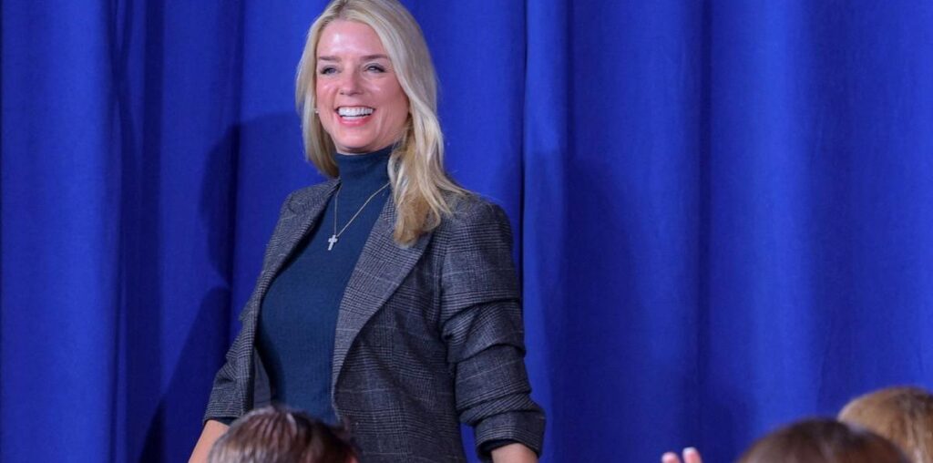 Trump transition live updates: Pam Bondi named as new AG pick after Gaetz drops out