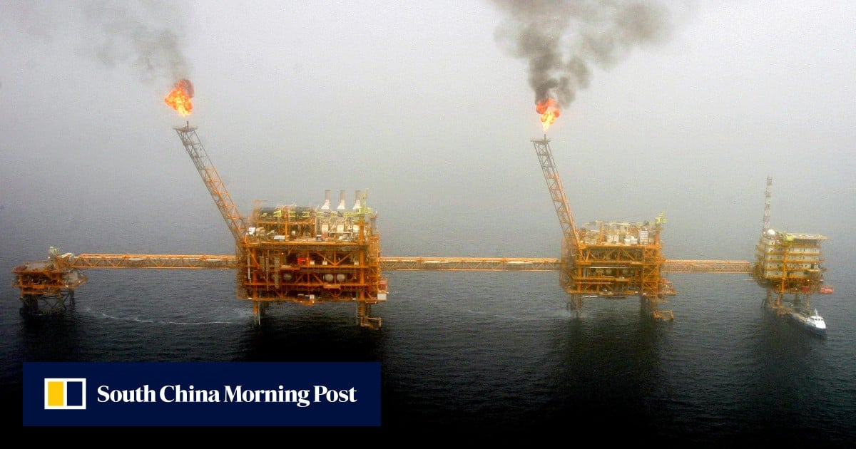 US panel urges Congress to delve into China’s indirect imports of Iranian oil