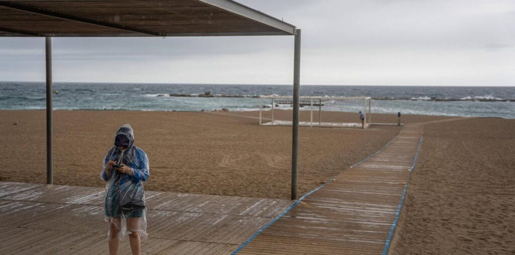 Lluvia y cambio de tiempo en el litoral barcelonés.