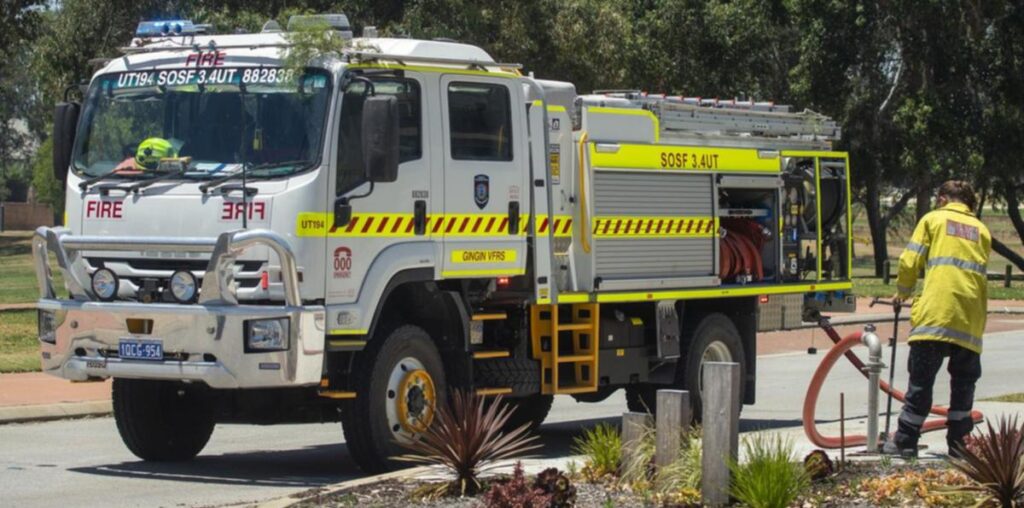 Volunteer firefighters injured as blaze flares up