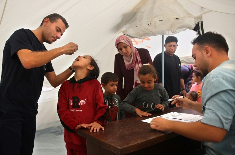 A polio vaccine drive resumed in northern Gaza on Saturday but a strike hit one health centre injuring six people, including children