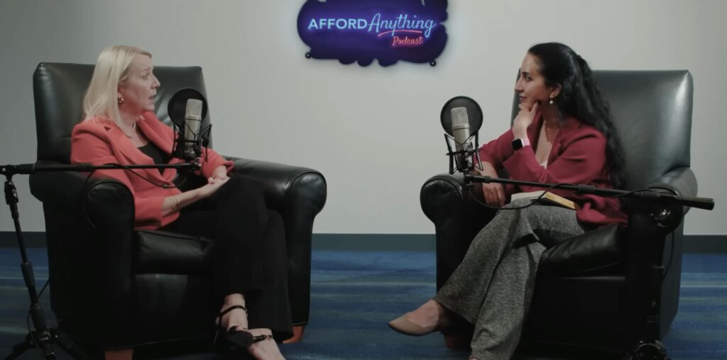 Photo of Christine Benz and Paula Pant during an interview in Minneapolis at the Bogleheads conference