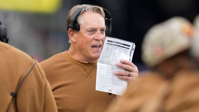 Wisconsin Badgers’ Jack Del Rio to resign after crash, OWI arrest