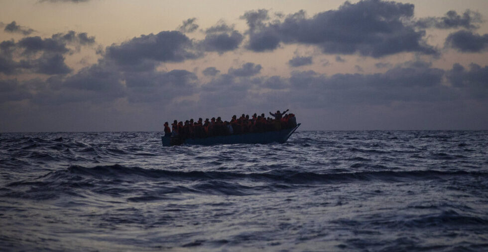 https://www.rt.com/africa/608165-somali-migrants-dead-capsized-boats/24 dead in capsized migrant boats