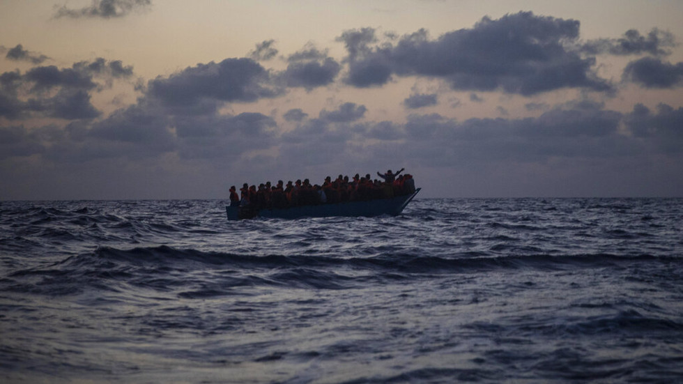 https://www.rt.com/africa/608165-somali-migrants-dead-capsized-boats/24 dead in capsized migrant boats