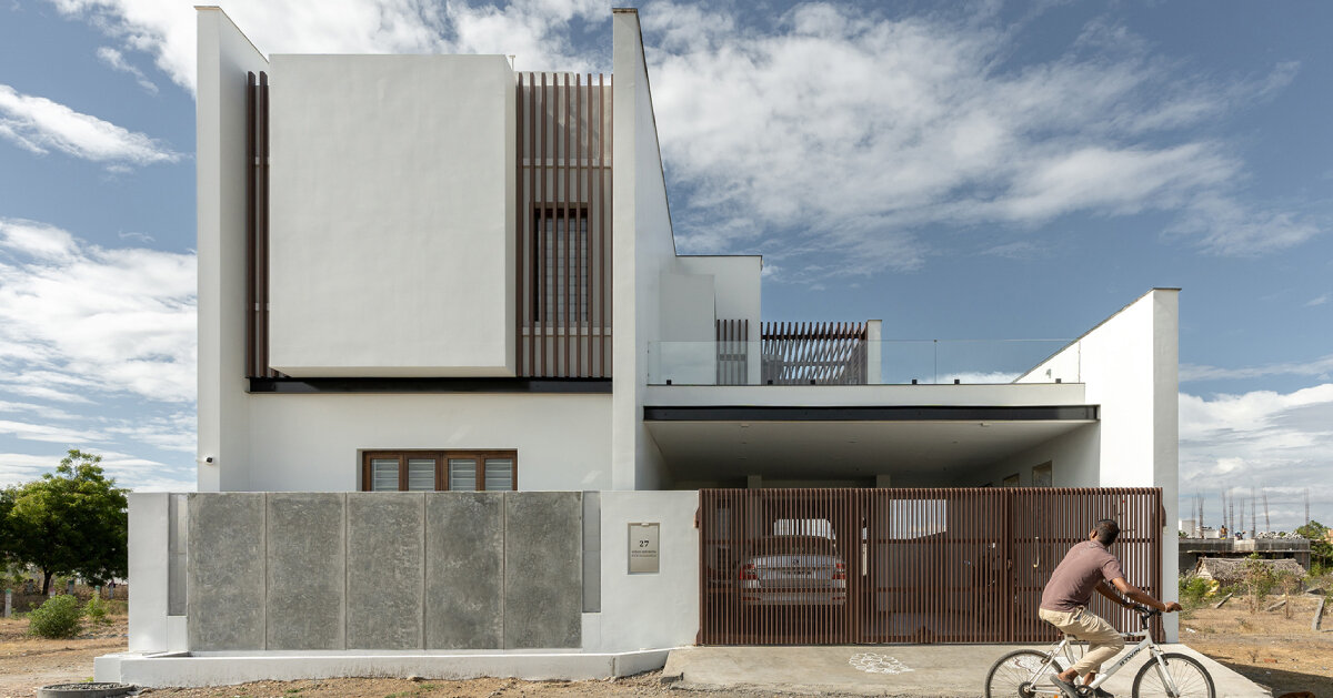 renewable energy and nature weave through the lemonade factory’s house in india