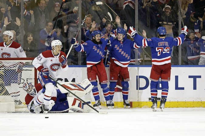 Kakko’s late goal lifts Rangers past Canadiens 4-3